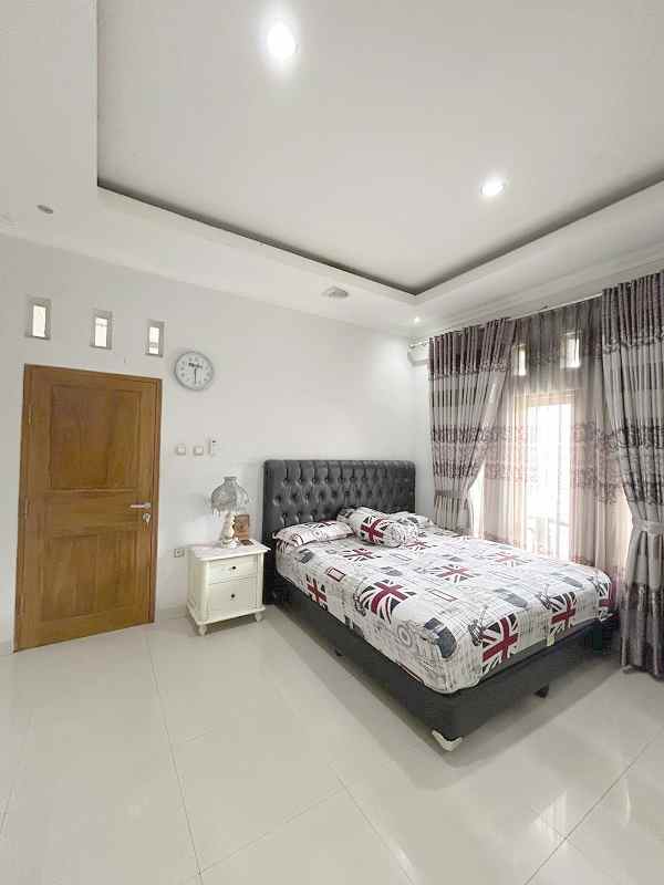 dijual rumah jl mars candiwinangun