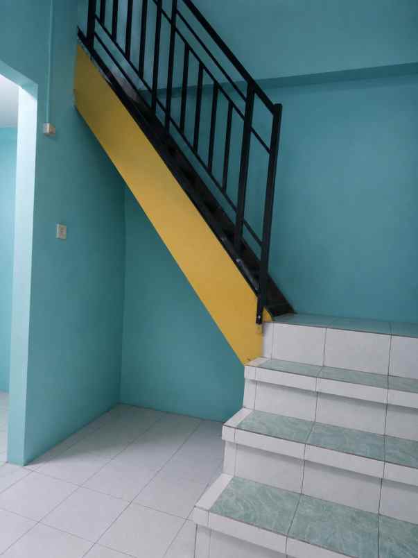 dijual rumah jl mataram 19