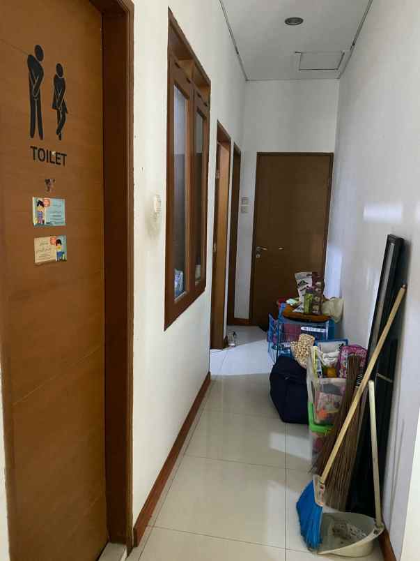 dijual rumah jl meteor tengah margahayu