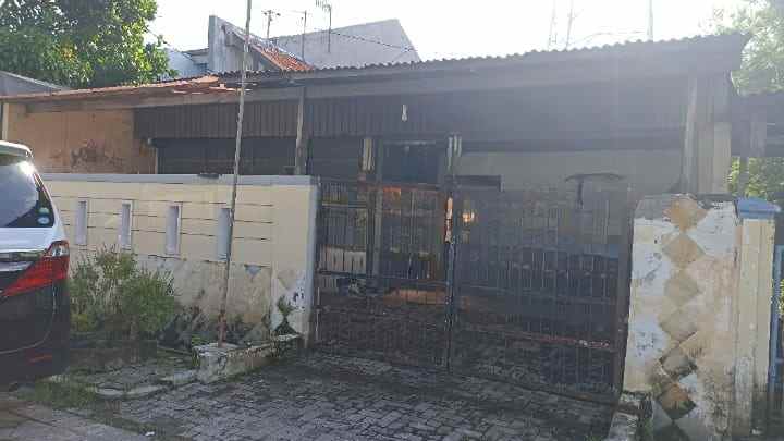 dijual rumah jl mojoarum surabaya