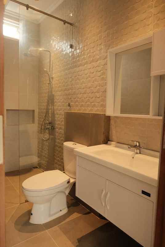 dijual rumah jl palagan sendangadi