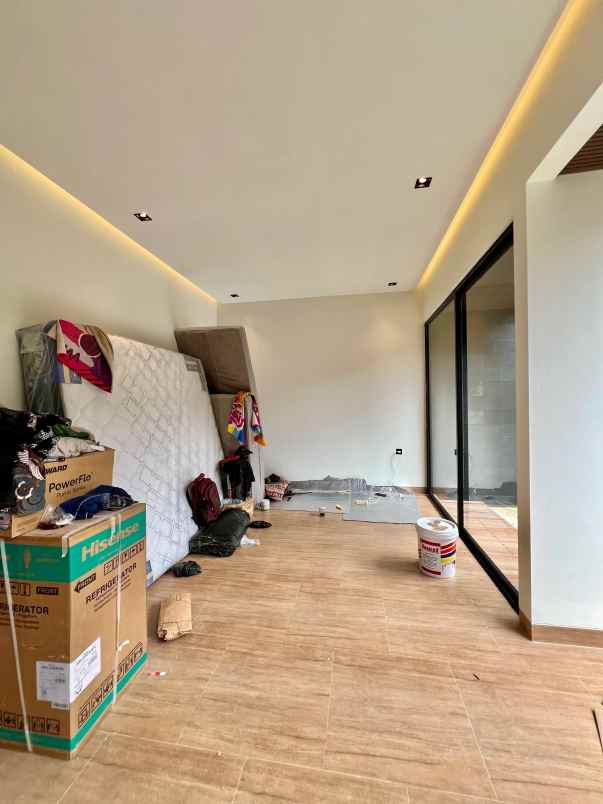 dijual rumah jl palagan tentara pelajar