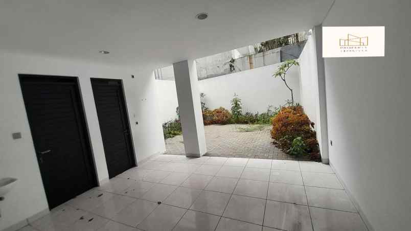 dijual rumah jl pasteur