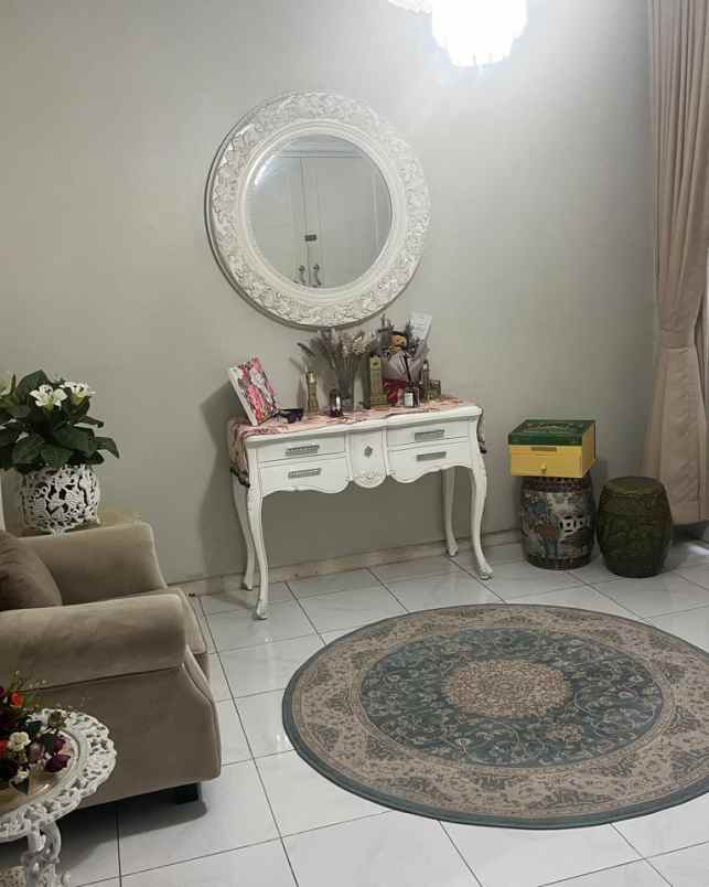 dijual rumah jl pondok bambu asri