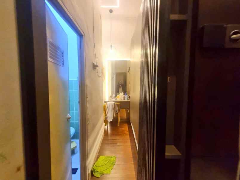 dijual rumah jl rawa bening