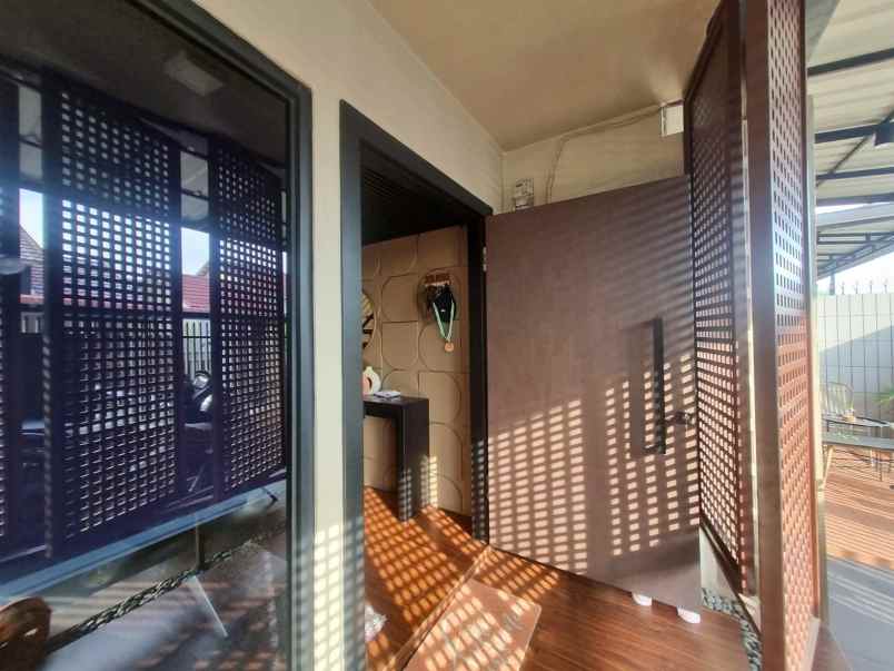 dijual rumah jl rawa bening
