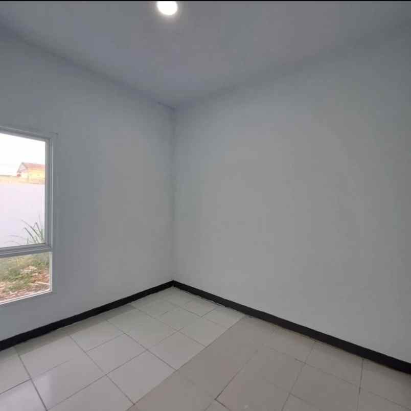 dijual rumah jl raya sasak panjang