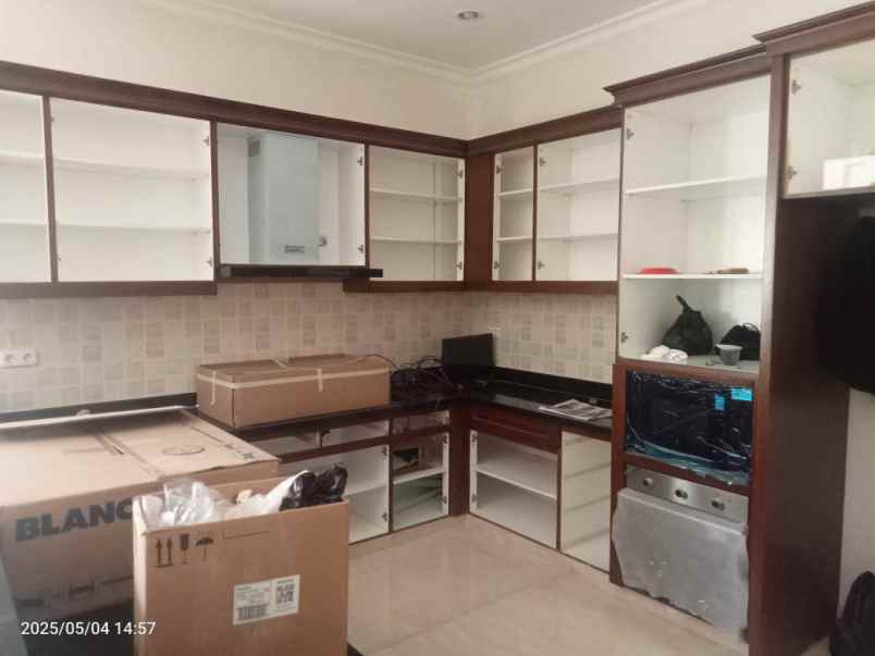 dijual rumah jl siaga raya pejaten raya