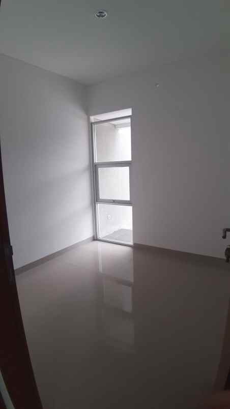 dijual rumah jl sukapura ii telkom