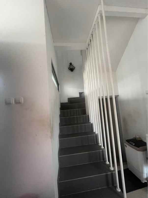 dijual rumah jl swadaya radar auri