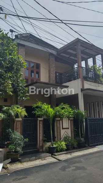 dijual rumah jl taman agave perumahan