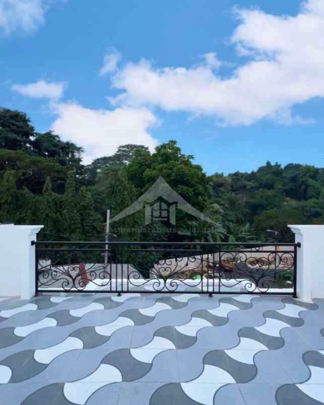 dijual rumah jl tanjung barat selatan
