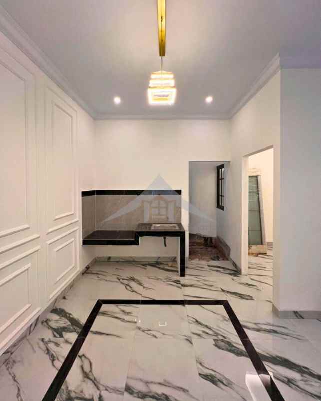 dijual rumah jl tanjung barat selatan