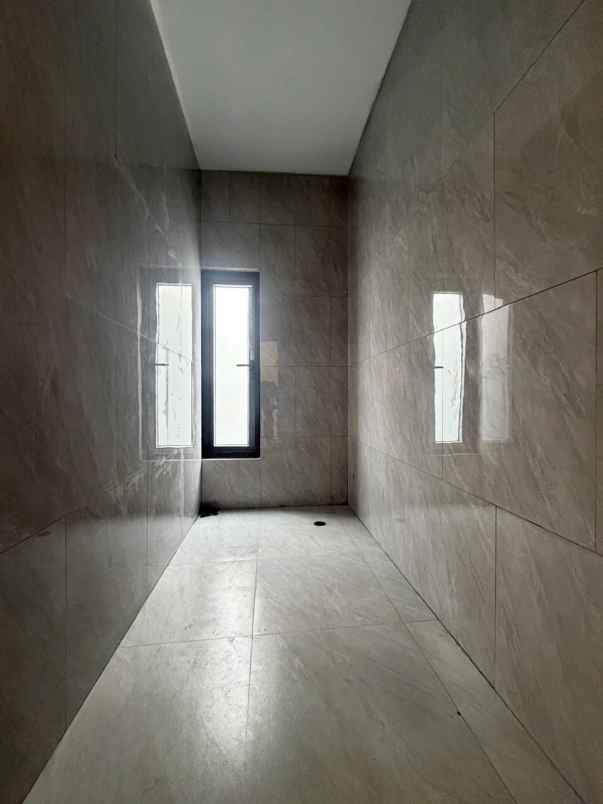 dijual rumah jln bintara 6 bintara jaya