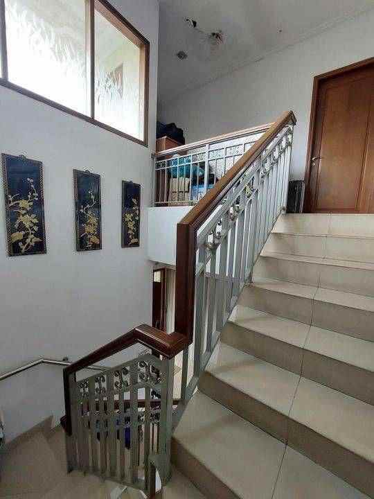 dijual rumah jln lebak bulus raya