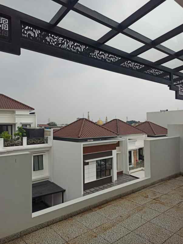 dijual rumah jln rs persahabatan