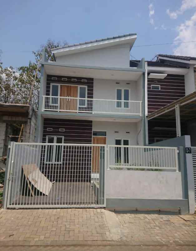 dijual rumah joyoagung merjosari