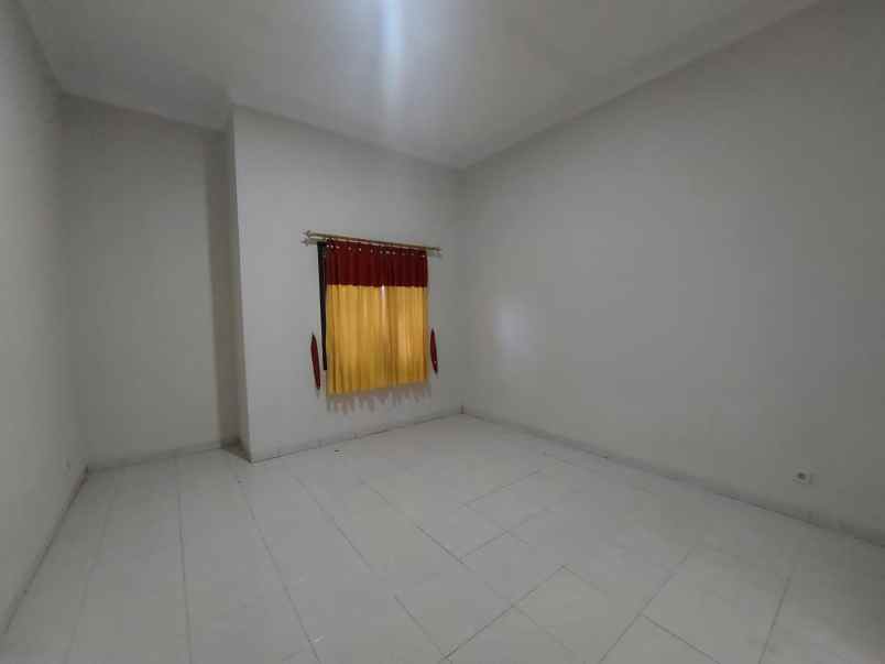 dijual rumah karangrejo banyumanik semarang