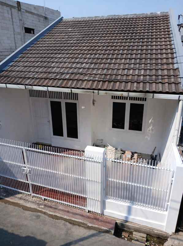 dijual rumah kavling dki