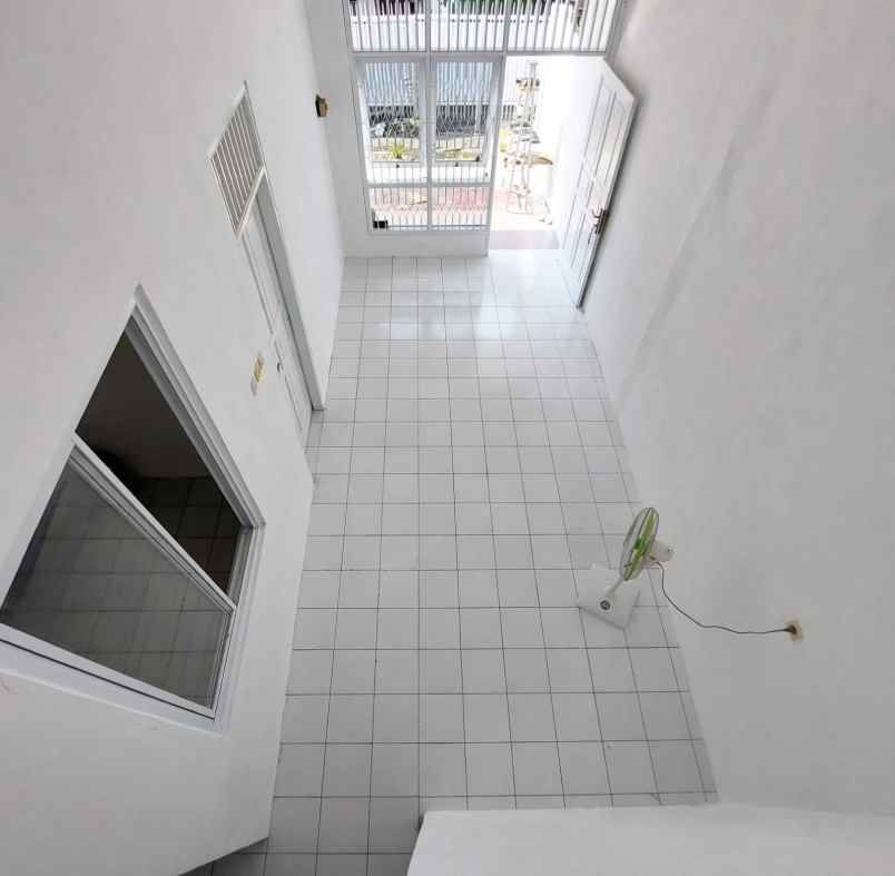 dijual rumah kavling dki