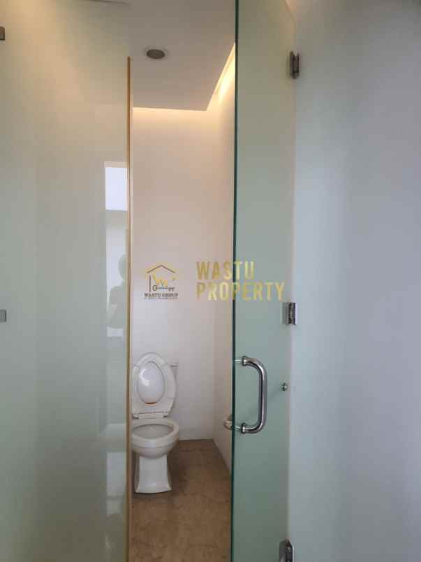 dijual rumah kebayoran lama