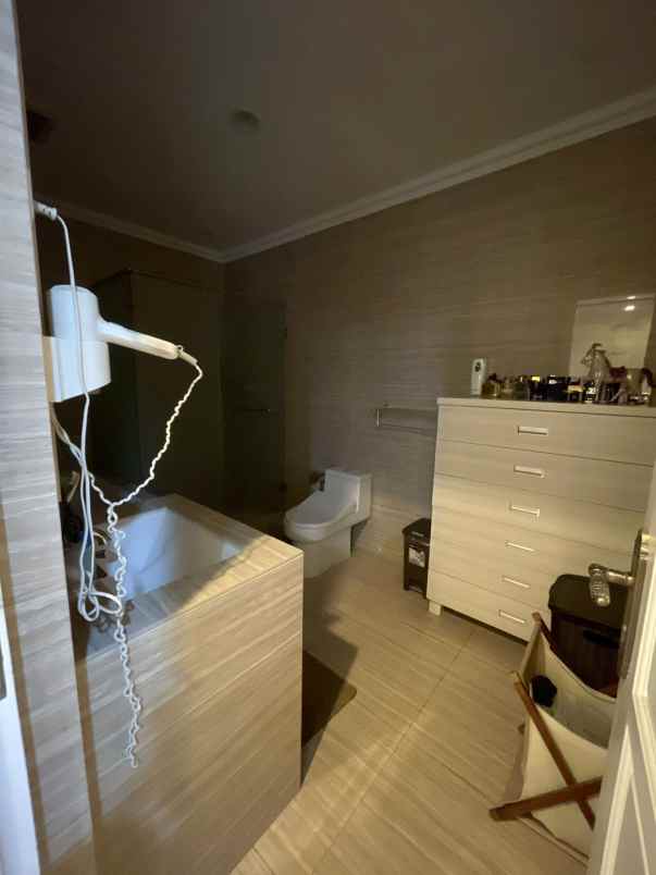 dijual rumah kelapa puan kelapa gading