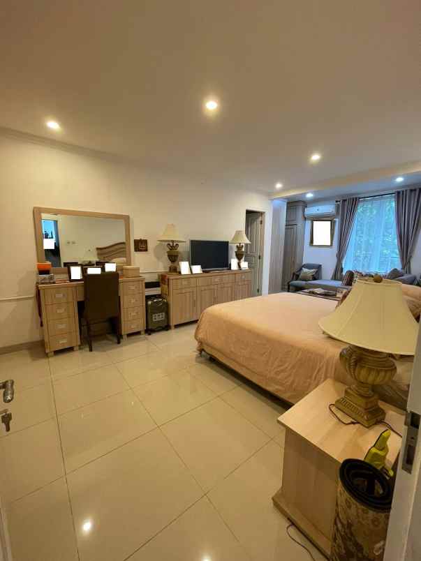 dijual rumah kelapa puan kelapa gading