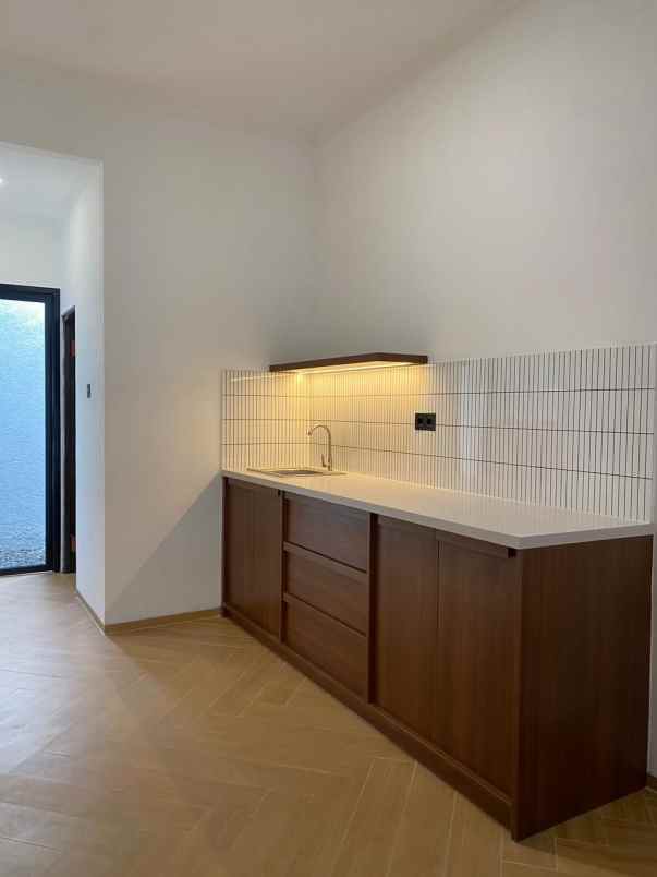 dijual rumah komplek arcamanik