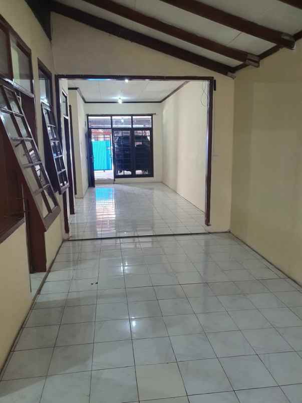 dijual rumah komplek bahagia permai