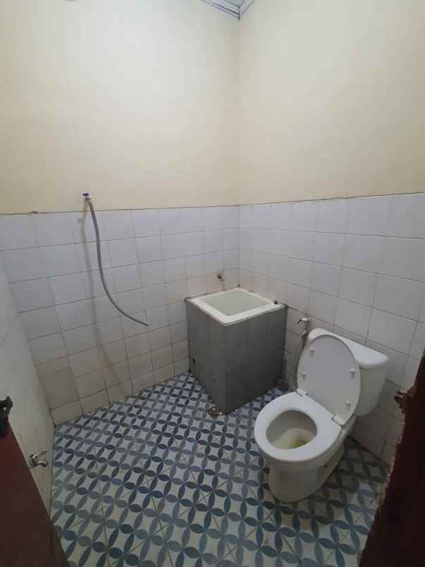 dijual rumah komplek bahagia permai