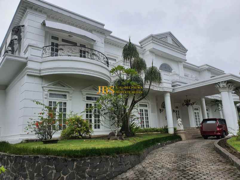 dijual rumah komplek bukit hijau