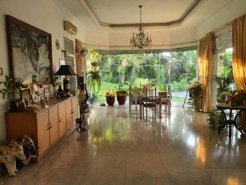 dijual rumah komplek bukit hijau