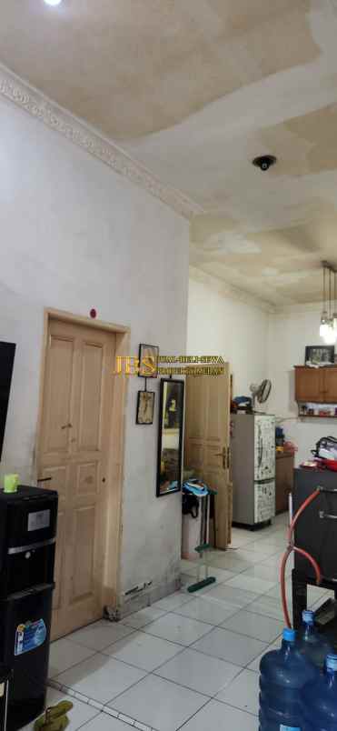 dijual rumah komplek cemara hijau jalan