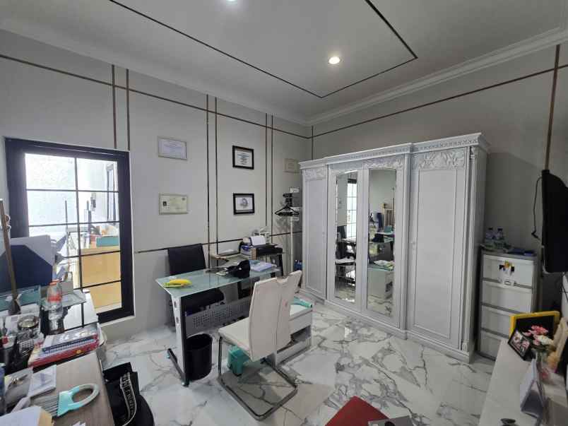 dijual rumah komplek gegerkalong permai