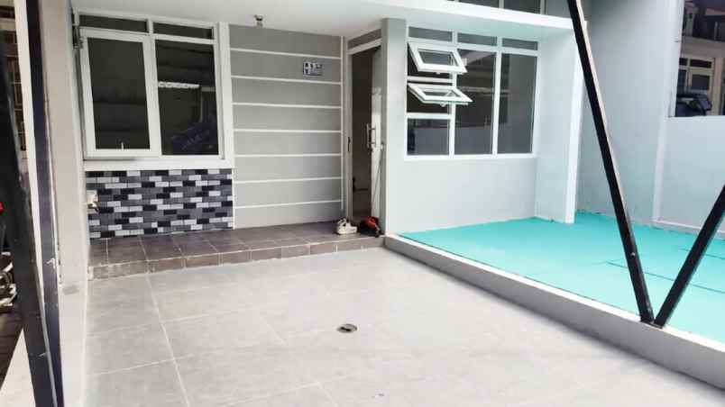 dijual rumah komplek samudera indonesia