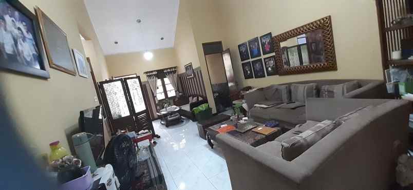 dijual rumah komplek tanjungsari