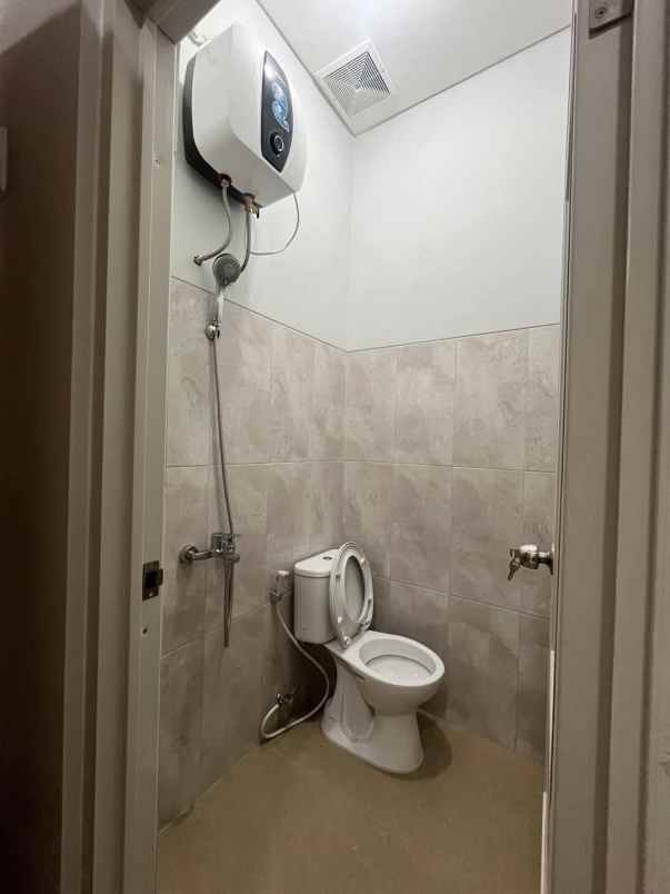 dijual rumah kos premium area bunga dewandaru suhat