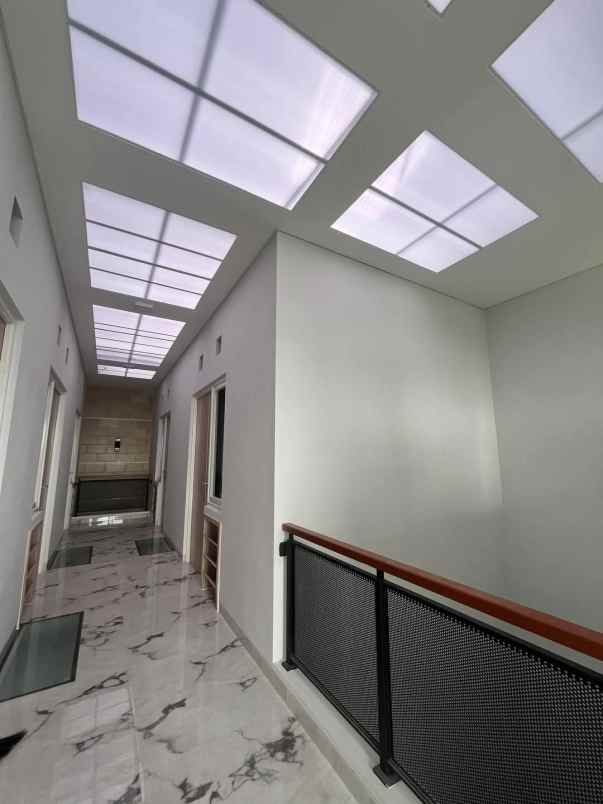 dijual rumah kos premium area bunga dewandaru suhat