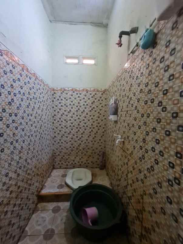 dijual rumah kunciran