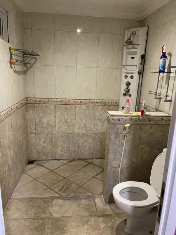 dijual rumah luas taman asri cipadu jaya tangerang