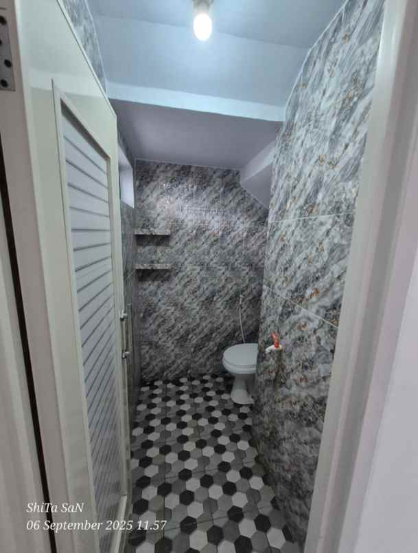 dijual rumah mampang pancoran mas depok