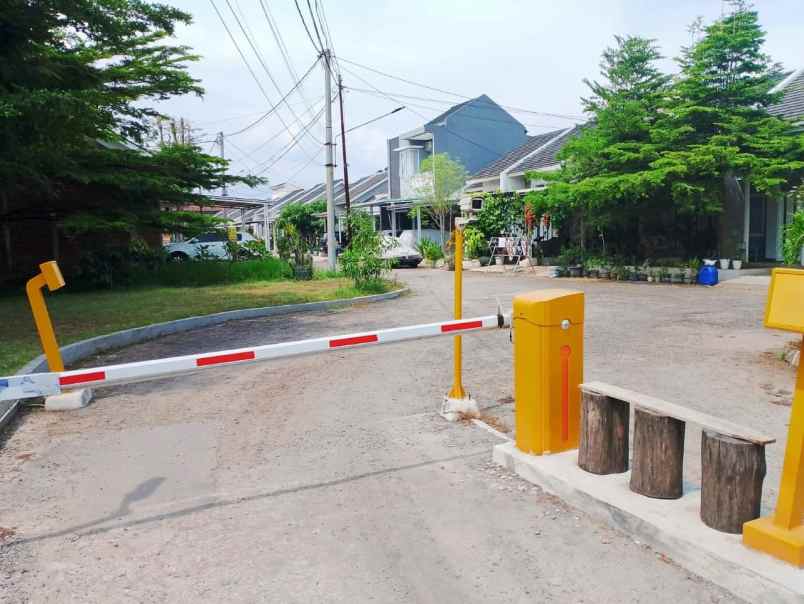 dijual rumah margahayu