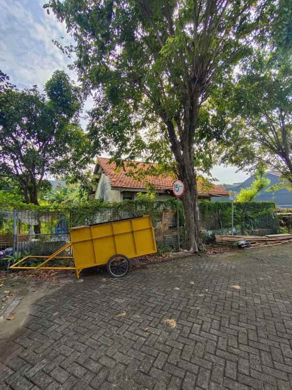 dijual rumah medokan asri barat