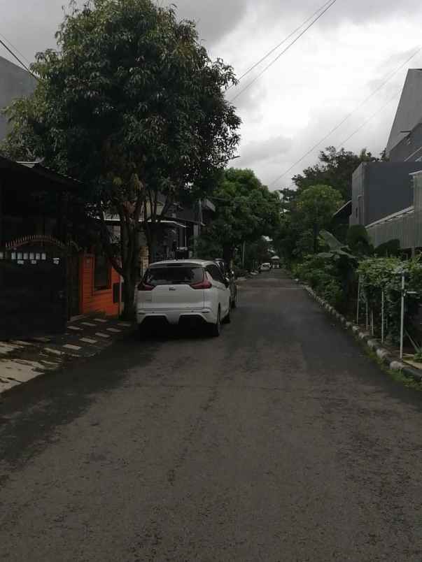 dijual rumah metland menteng cakung