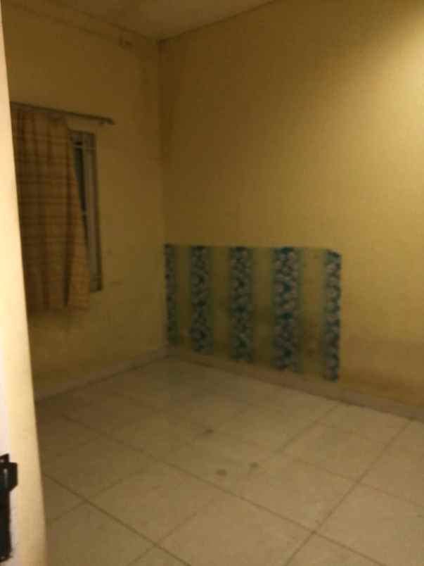 dijual rumah metland menteng cakung