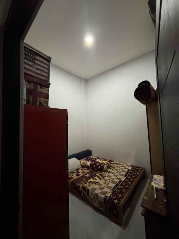 dijual rumah metland menteng cakung