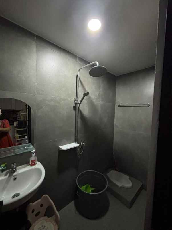 dijual rumah metland menteng cakung
