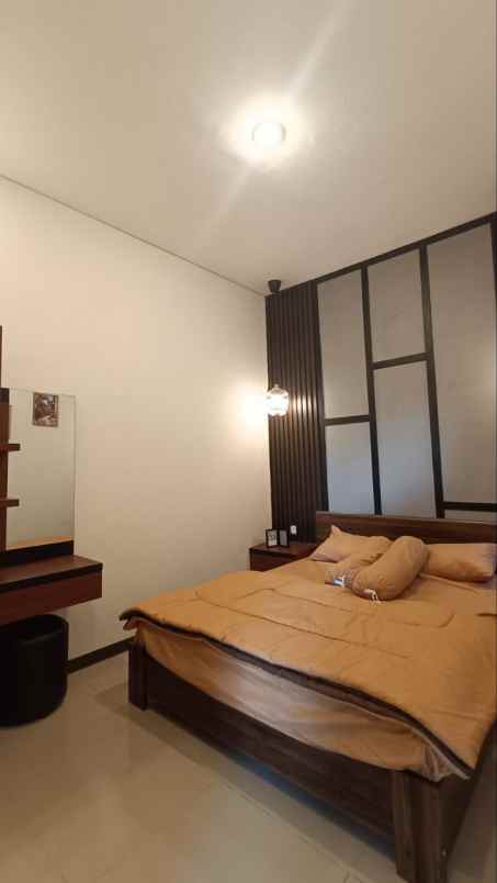 dijual rumah mojosarirejo