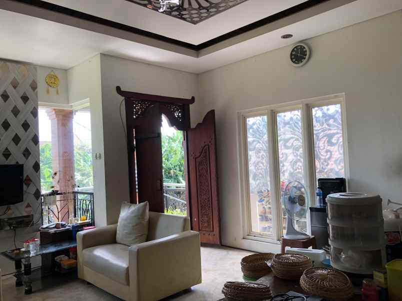 dijual rumah muding kerobokan kuta