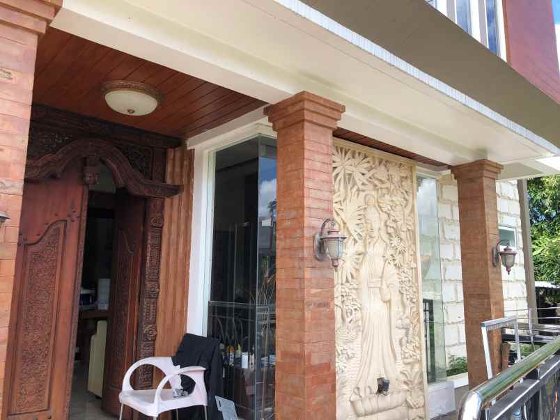 dijual rumah muding kerobokan kuta